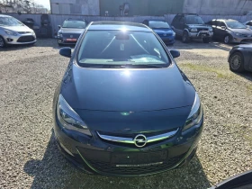 Opel Astra КАТО НОВА, FACELIFT, COSMO-LIMITED EDITION, снимка 11