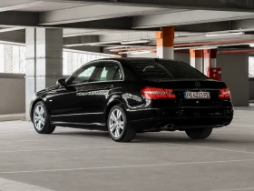 Mercedes-Benz E 350 FULL* KEYLESS* DIST* МАСАЖ* AVANTGARDE* , снимка 5