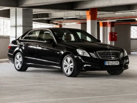 Mercedes-Benz E 350 FULL* KEYLESS* DIST* МАСАЖ* AVANTGARDE* , снимка 3