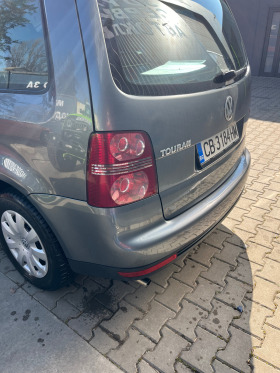 VW Touran 2.0 Eco fuel FACELIFT ОБСЛУЖЕН , снимка 8 - Автомобили и джипове - 45267782