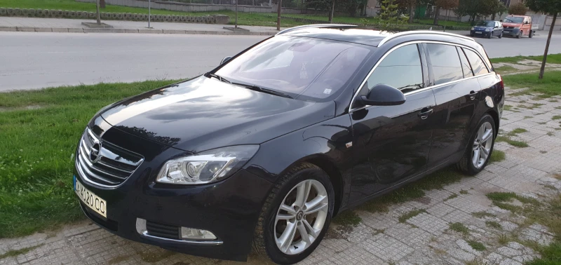 Opel Insignia Sports Tourer 2.0 CDTI euro5, снимка 2 - Автомобили и джипове - 47065316