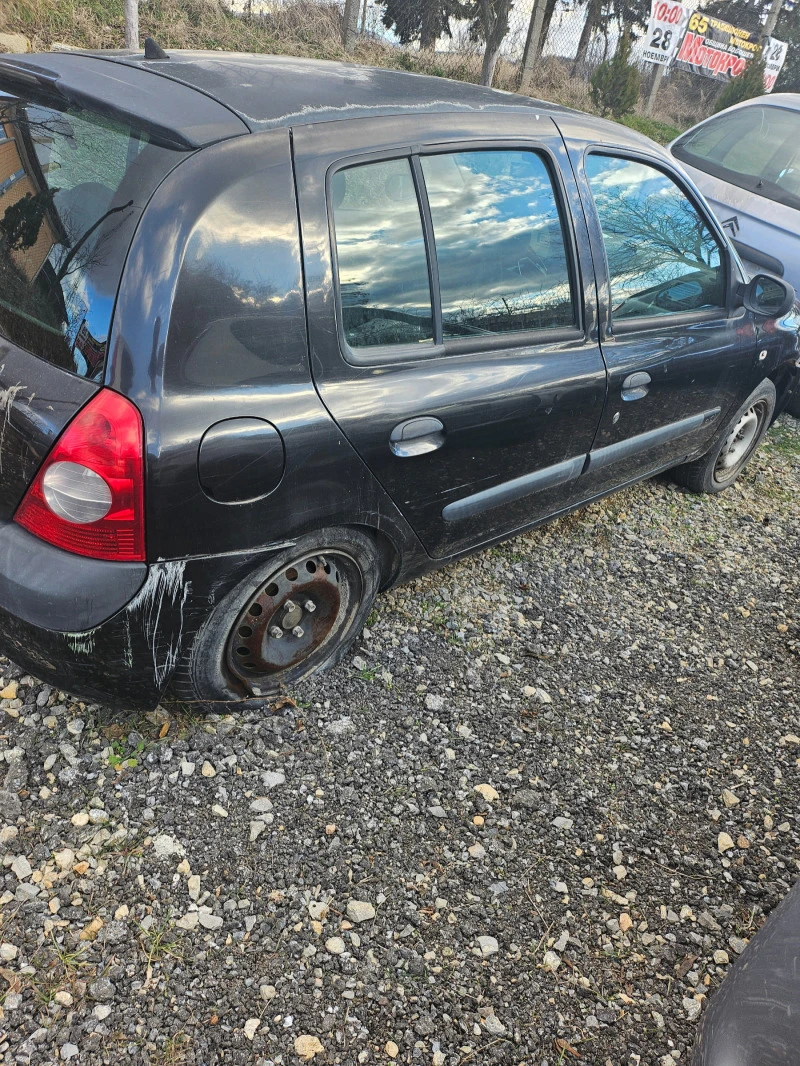 Renault Clio 1.5 DCI, снимка 2 - Автомобили и джипове - 48386643