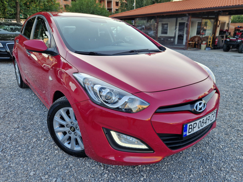 Hyundai I30 1.4 i 67000km, снимка 5 - Автомобили и джипове - 44076575