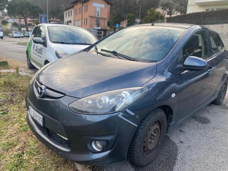 Mazda 2 Mazda 2, 1.5i, снимка 1 - Автомобили и джипове - 48757971