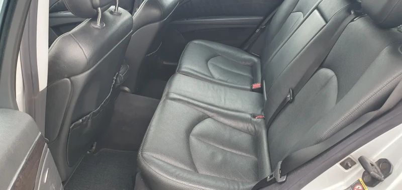 Mercedes-Benz E 220 Mercedes Benz w211 C220, снимка 12 - Автомобили и джипове - 52085220