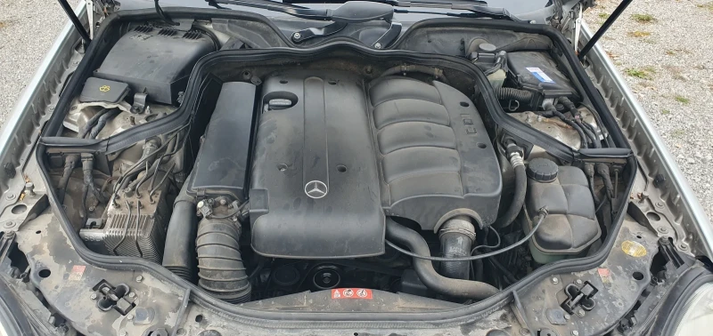 Mercedes-Benz E 220 Mercedes Benz w211 C220, снимка 15 - Автомобили и джипове - 52085220
