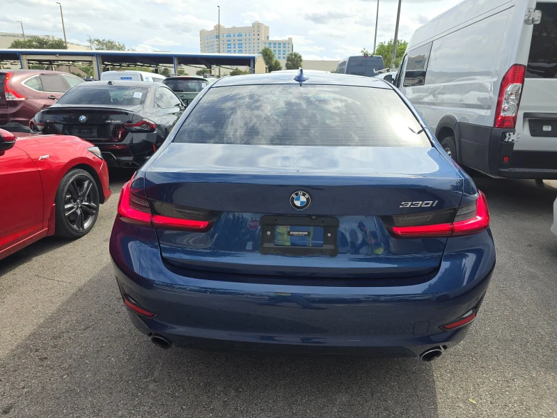 BMW 330, снимка 4 - Автомобили и джипове - 52405514