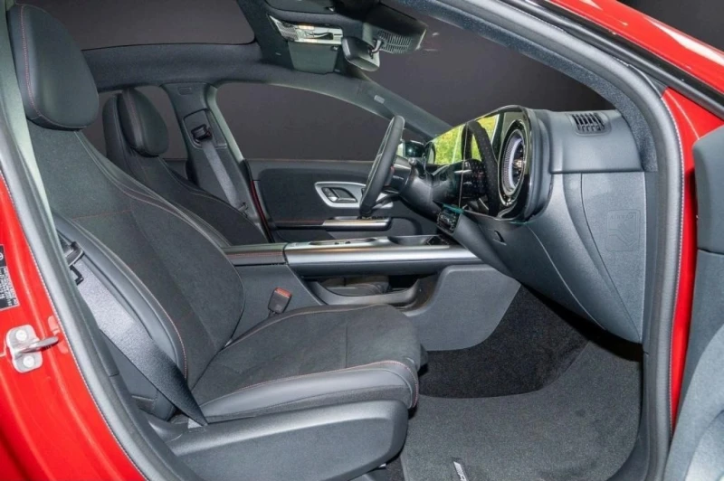 Mercedes-Benz CLA 350 EQ 4-MATIC AMG PANORAMA 360 NIGHT, снимка 14 - Автомобили и джипове - 52406550