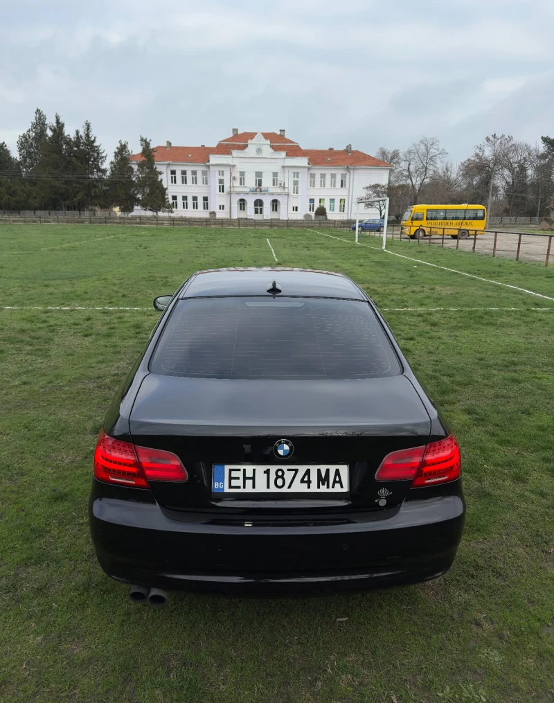 BMW 330 E92, снимка 6 - Автомобили и джипове - 52856839