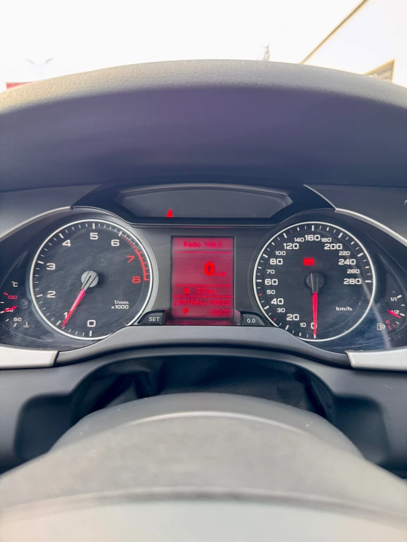 Audi A4 2.0 TFSI QUATTRO , снимка 12 - Автомобили и джипове - 53077074