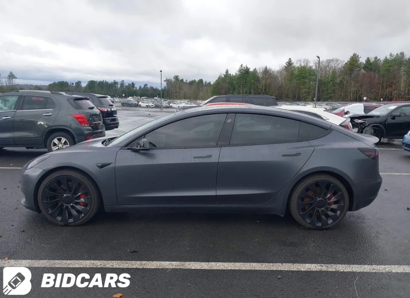 Tesla Model 3 Perfomance, снимка 2 - Автомобили и джипове - 53466536