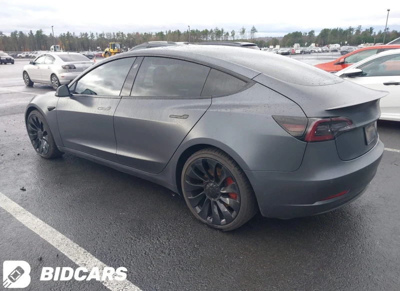 Tesla Model 3 Perfomance, снимка 9 - Автомобили и джипове - 53466536