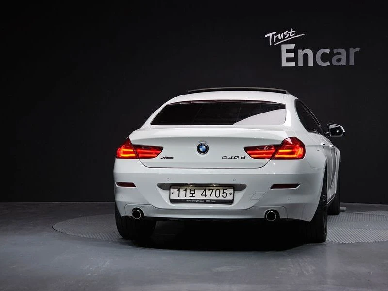 BMW 640 640d xDrive Gran Coupe| 313к.с.| ВКЛ.ТЕХНОТЕСТ, снимка 4 - Автомобили и джипове - 55626112
