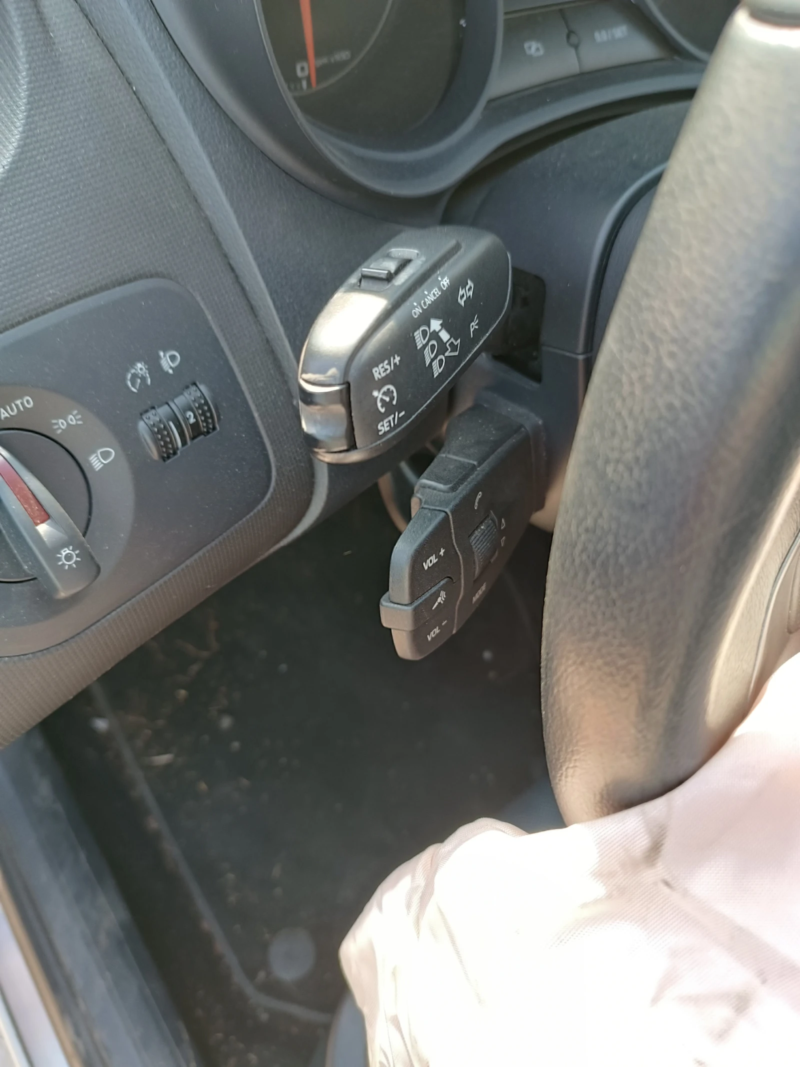 Seat Ibiza 1, 2I  1, 6TDI, 1, 2TSI | Mobile.bg — изображение 12