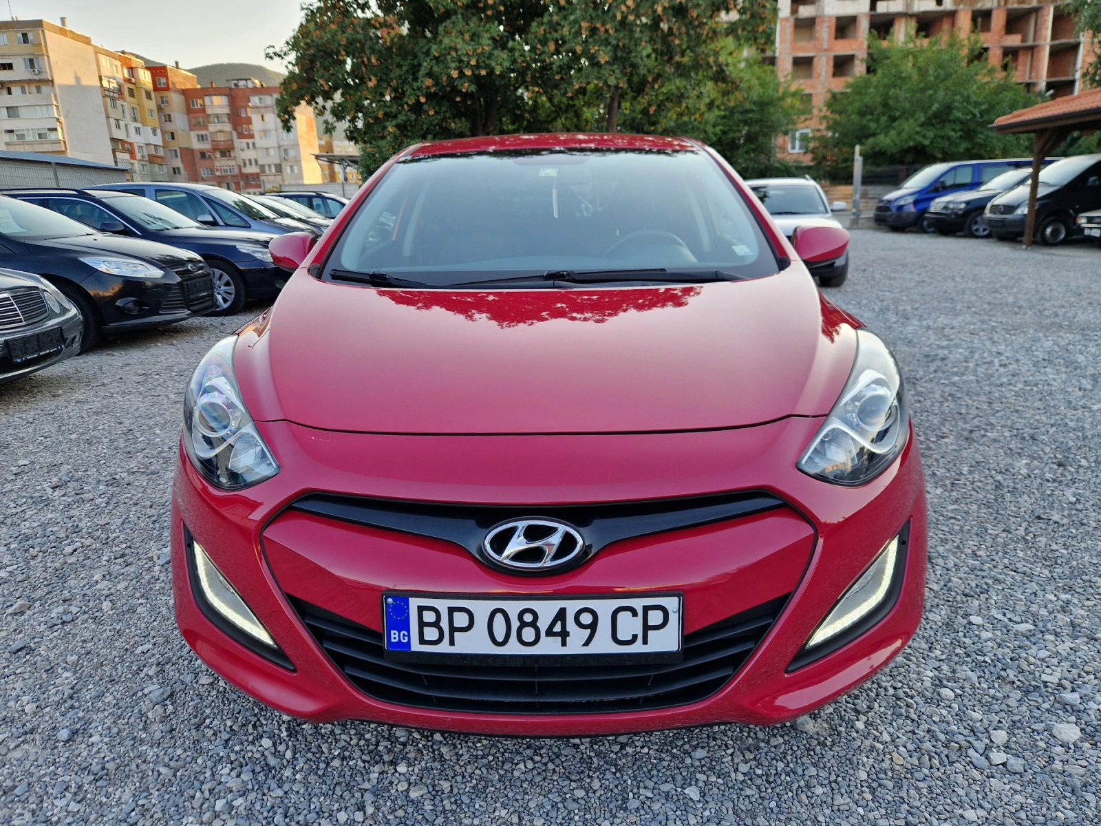 Hyundai I30 1.4 i 73000 - изображение 2