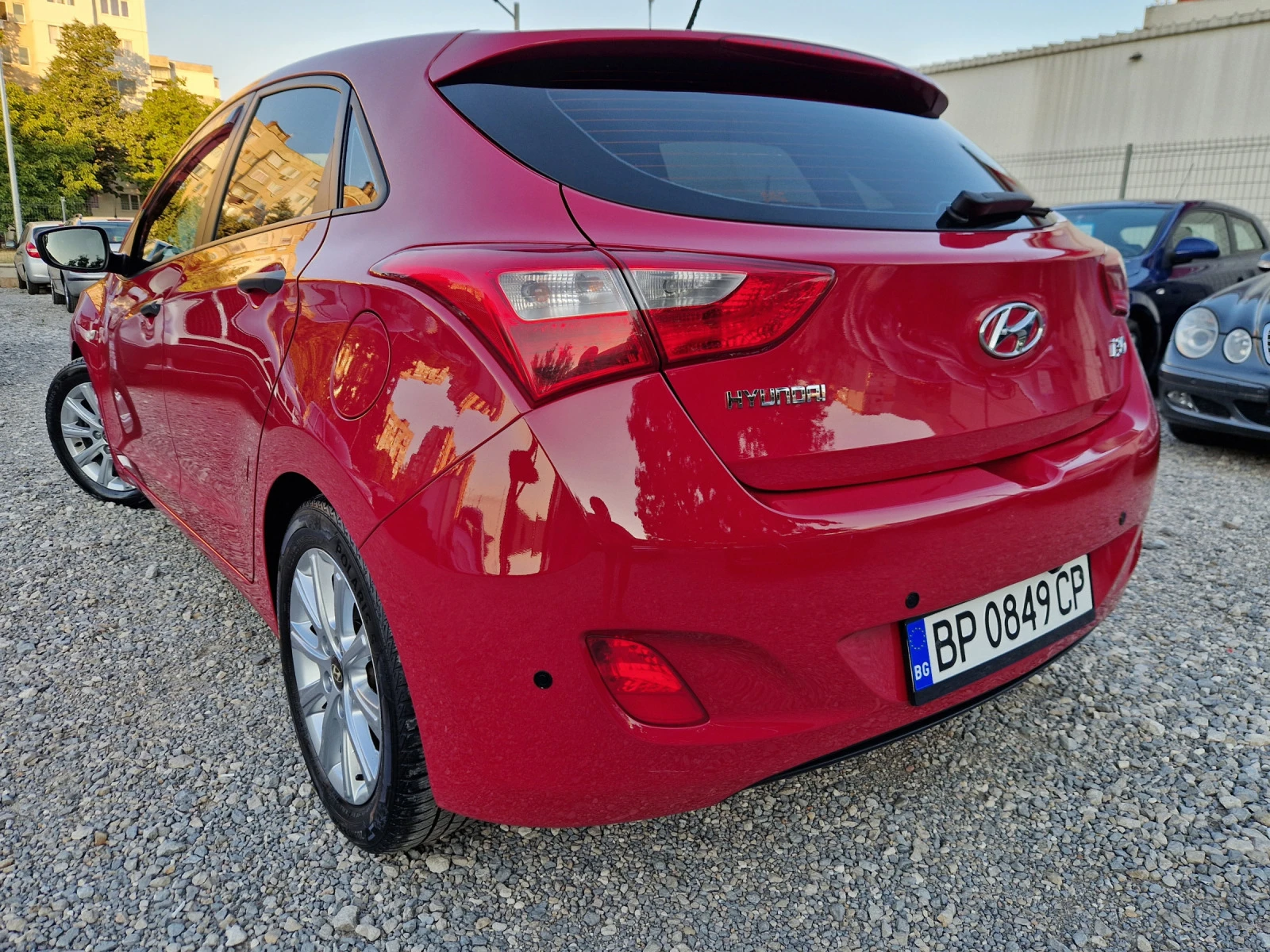 Hyundai I30 1.4 i 73000 - изображение 4