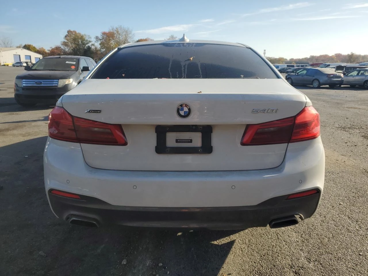 BMW 540 XI* MPACK* ПОДГРЕВИ* KEYLESS* М.ТОЧКА - изображение 5