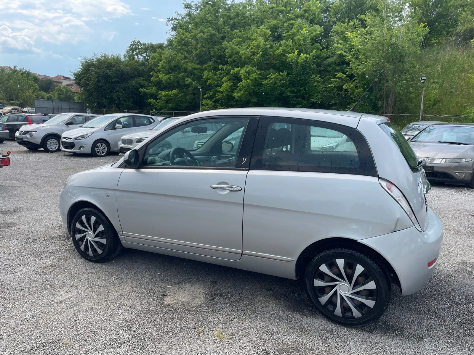 Lancia Ypsilon 1.2 BENZIN - изображение 3