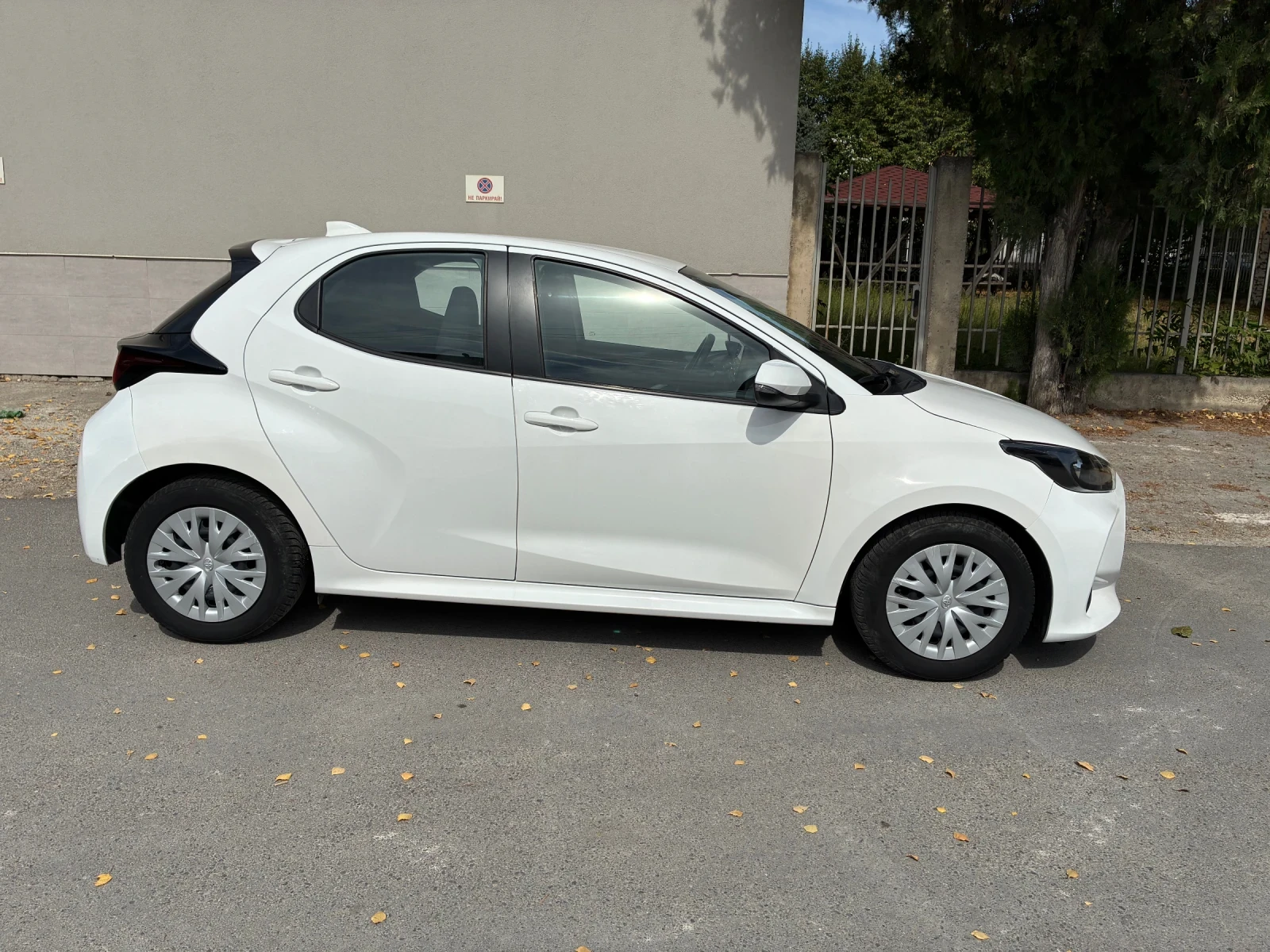 Toyota Yaris  - изображение 2