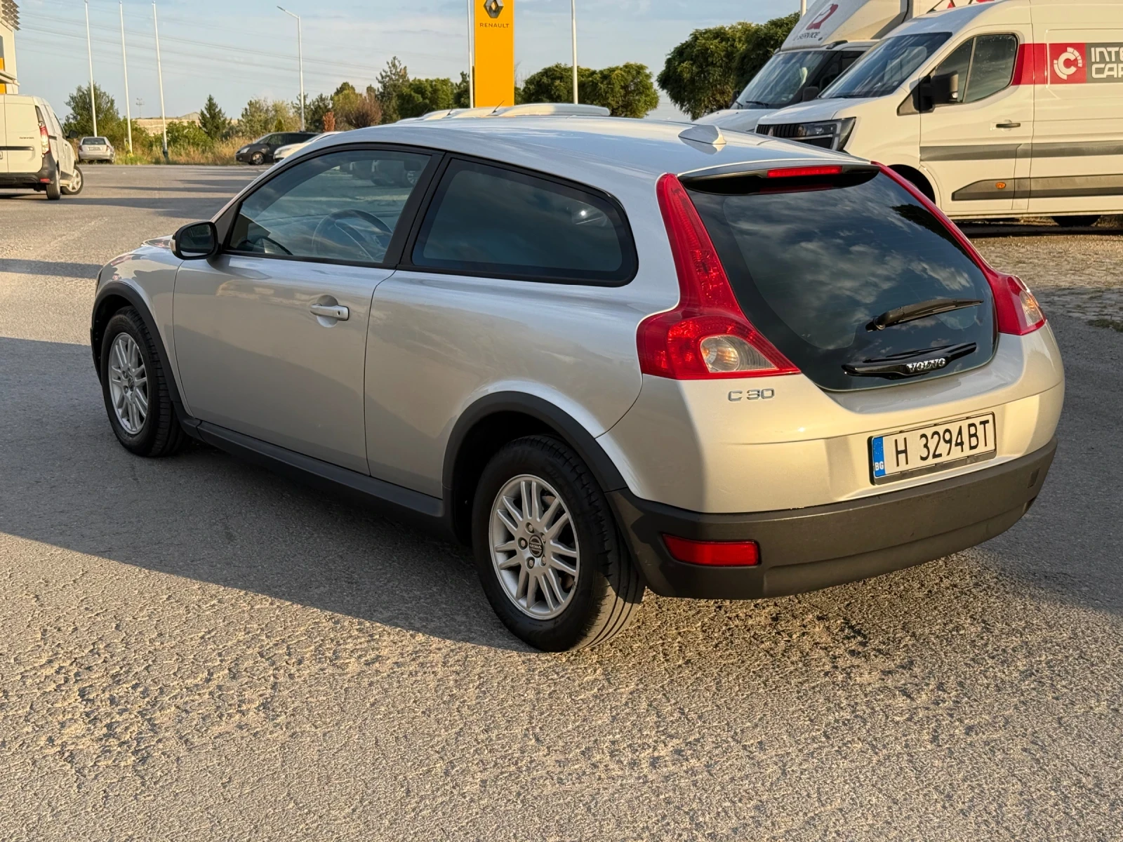 Volvo C30 1.8 бензин  - изображение 7
