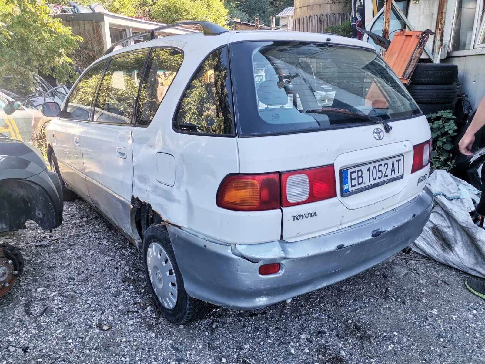 Toyota Picnic 2.0i - изображение 3