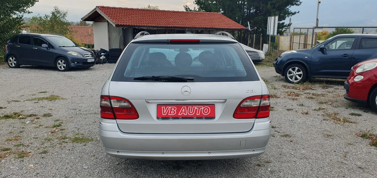 Mercedes-Benz E 220 Mercedes Benz w211 C220 - изображение 4