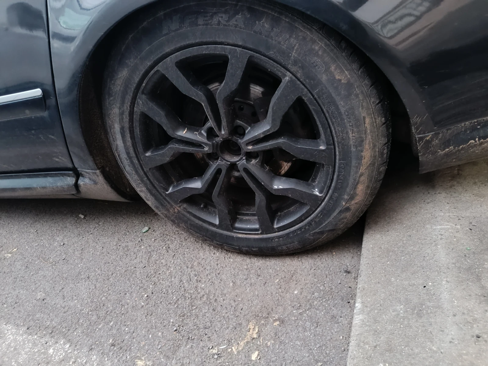 Audi A8 3.0Бензин На Части!  - изображение 3