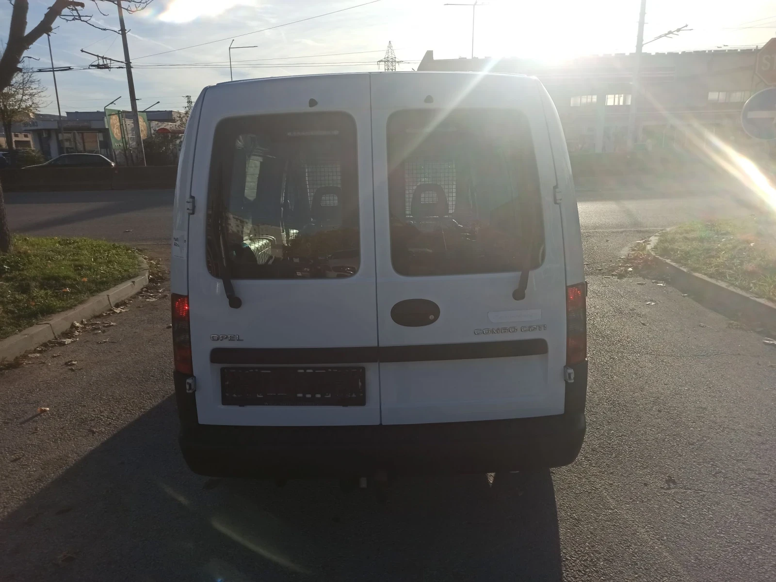 Opel Combo 1.3 - изображение 6