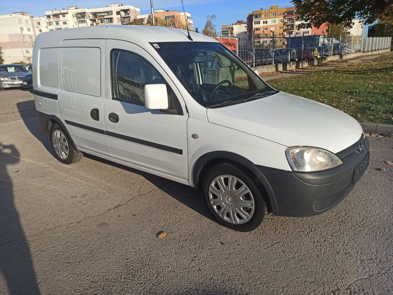 Opel Combo 1.3 - изображение 3