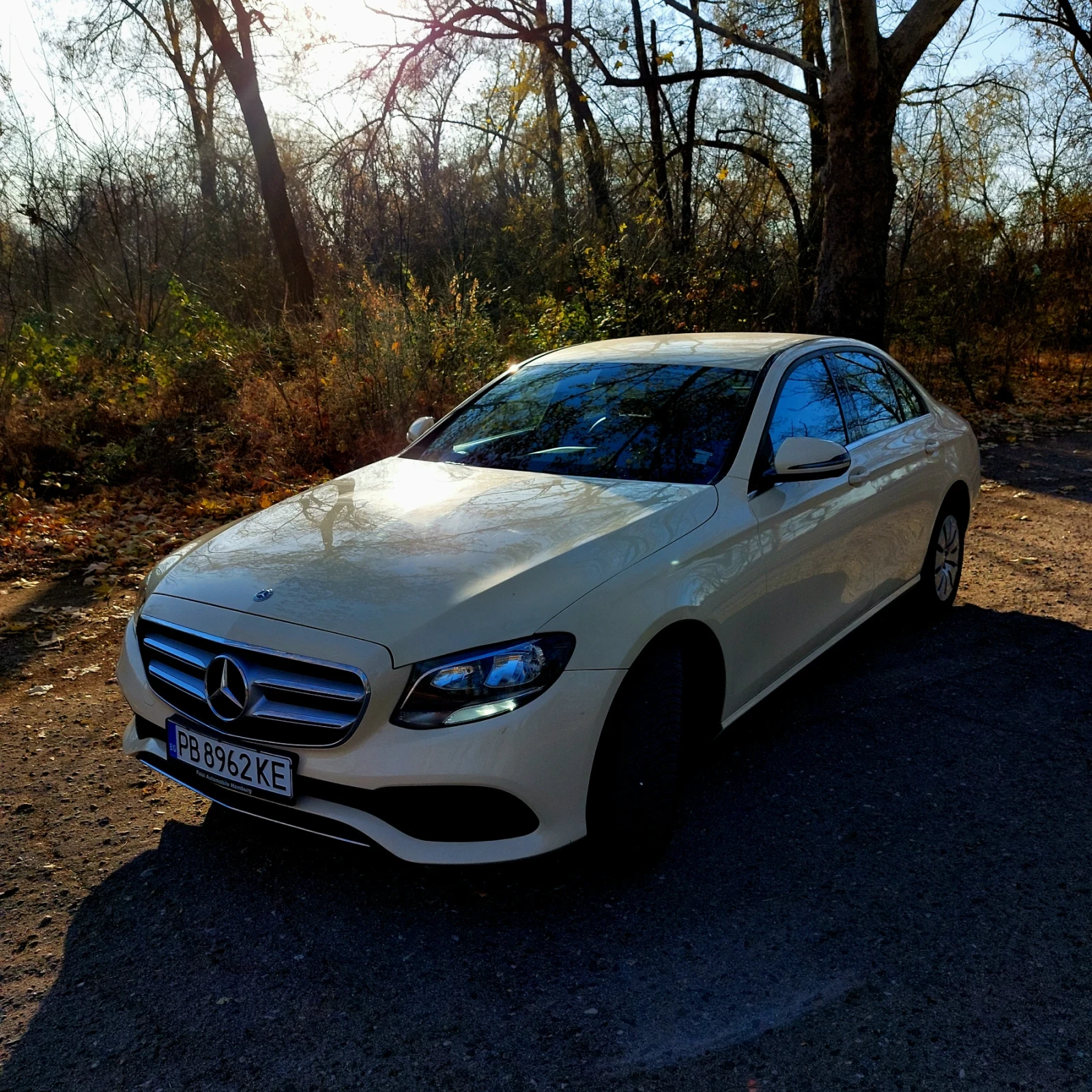 Mercedes-Benz E 200  - изображение 2