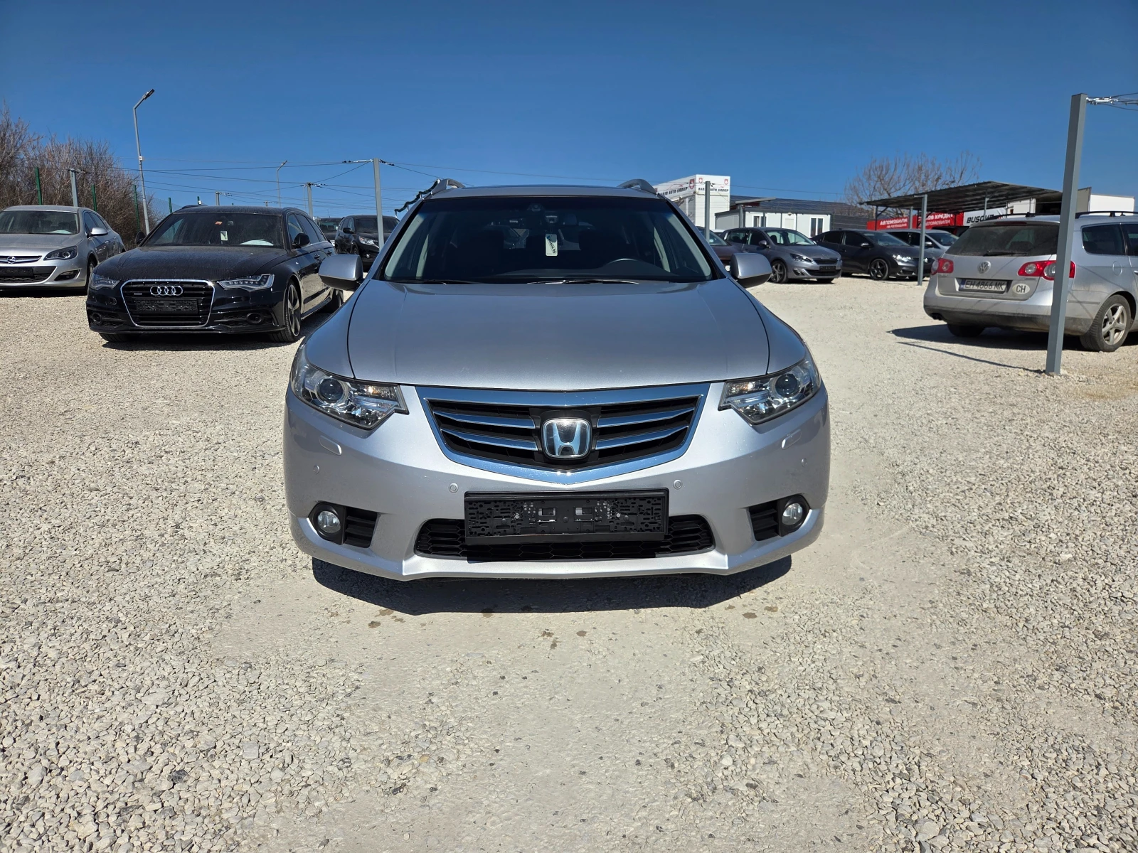 Honda Accord 2.4 201 k.c Executive Advanced Faceli ШВЕЙЦАРИЯ   , снимка 2 - Автомобили и джипове - 53745552