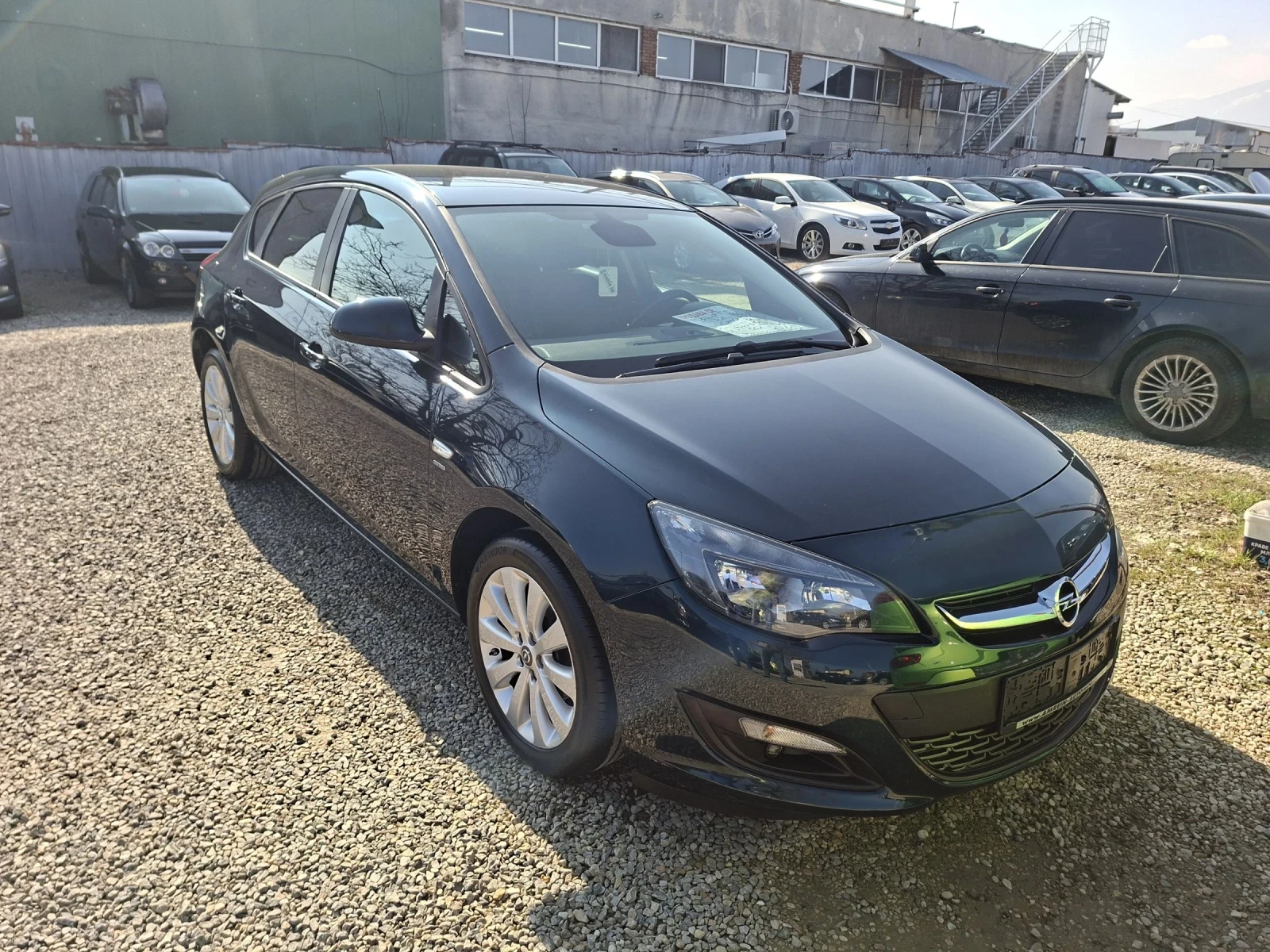 Opel Astra КАТО НОВА, FACELIFT, COSMO-LIMITED EDITION - изображение 3