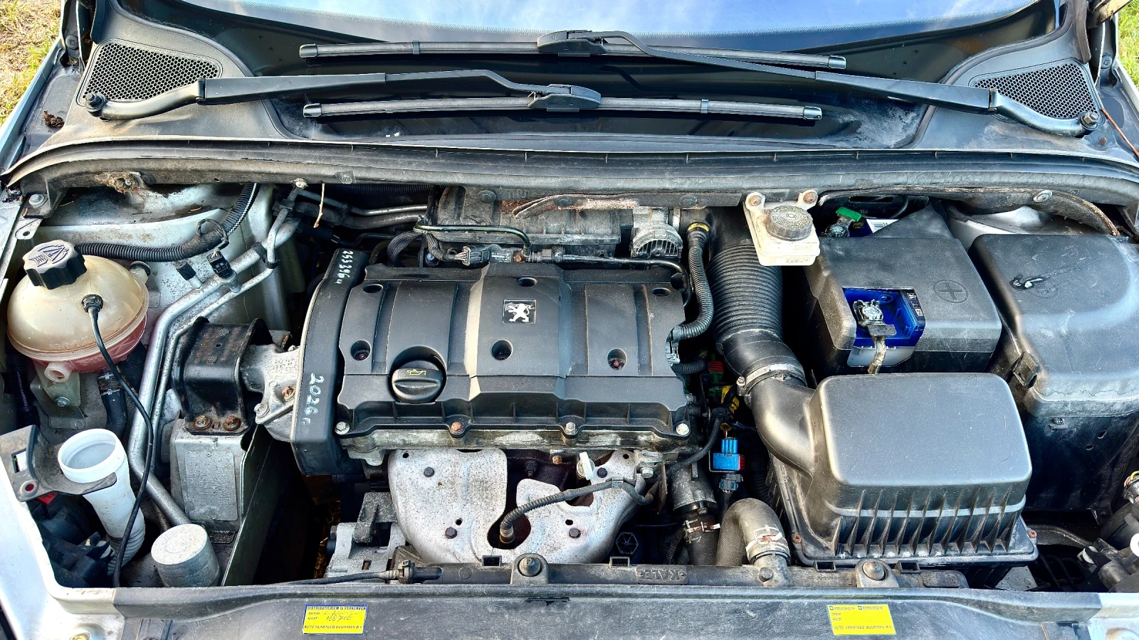 Peugeot 307 307XS 1.6i - 16V, снимка 11 - Автомобили и джипове - 53773083