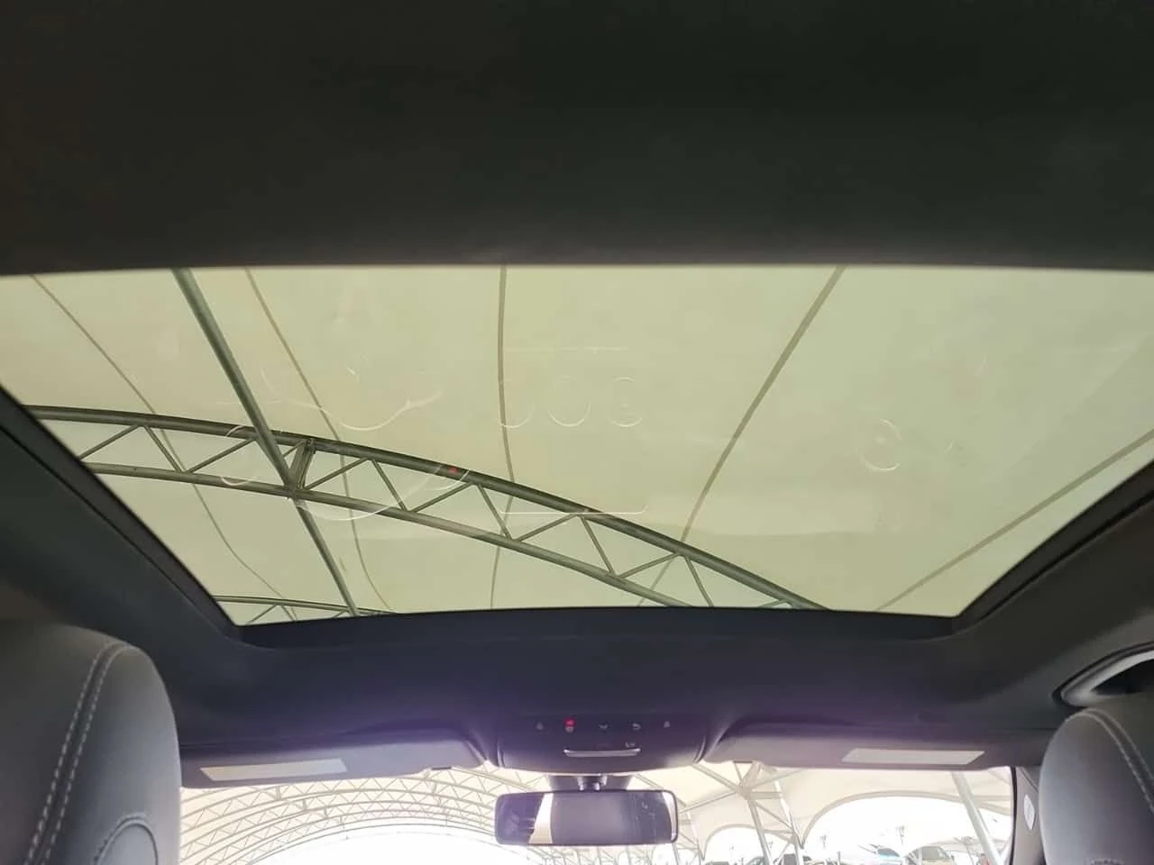 Mercedes-Benz C 300 * 4MATIC SEDAN 4D * CARFAX * ЦЕНА ДО БГ, снимка 13 - Автомобили и джипове - 53971222