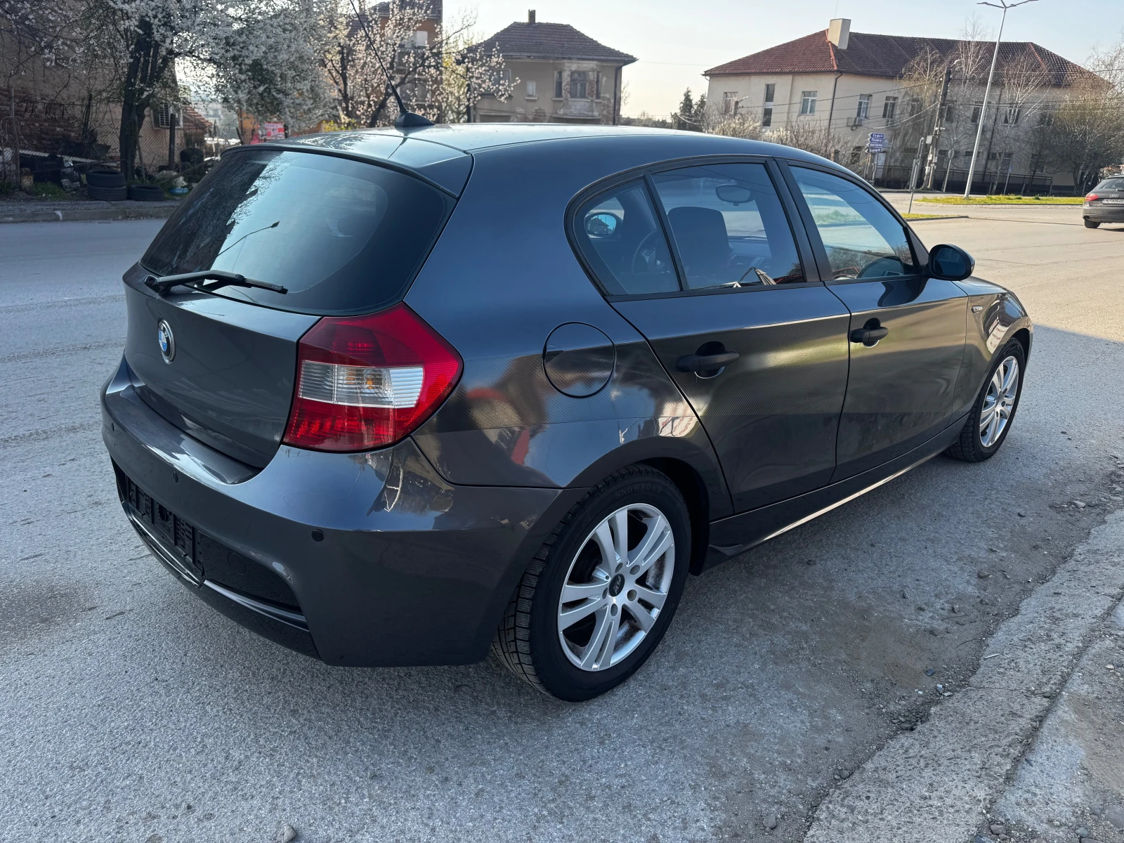 BMW 118 2.0-122* KLIMA, снимка 4 - Автомобили и джипове - 54074072