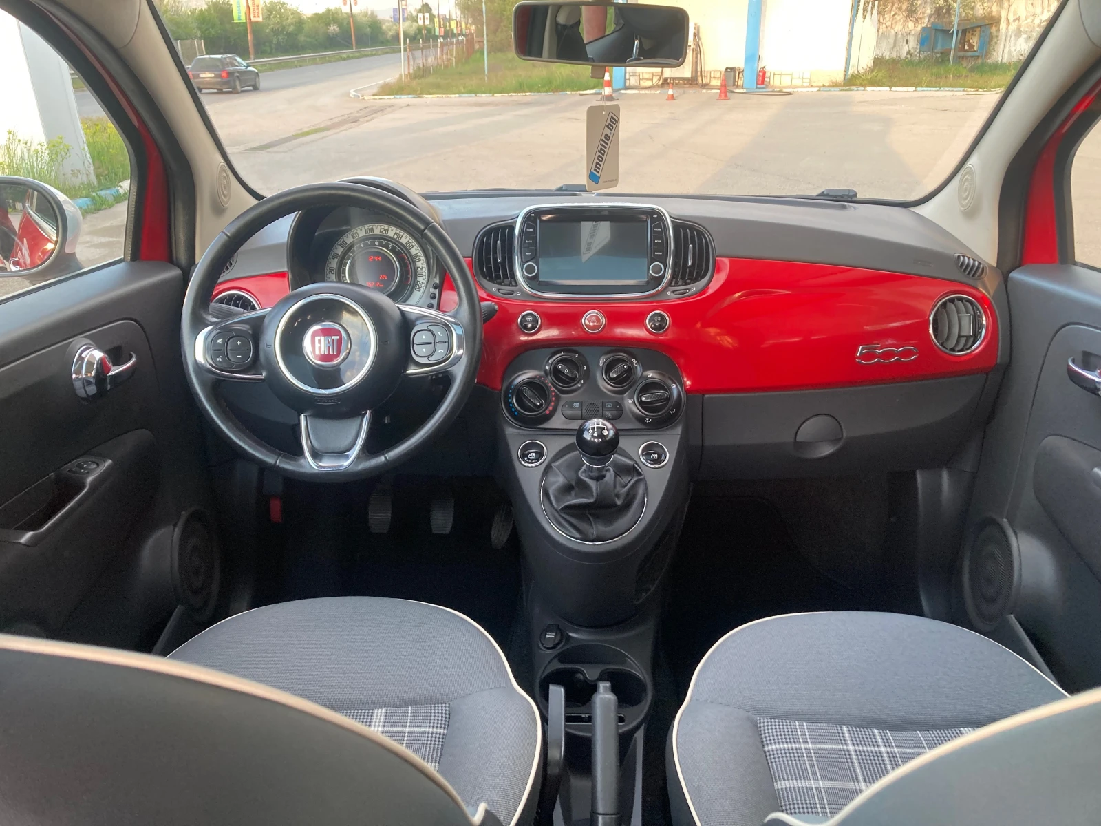 Fiat 500 EURO 6, снимка 11 - Автомобили и джипове - 54347087