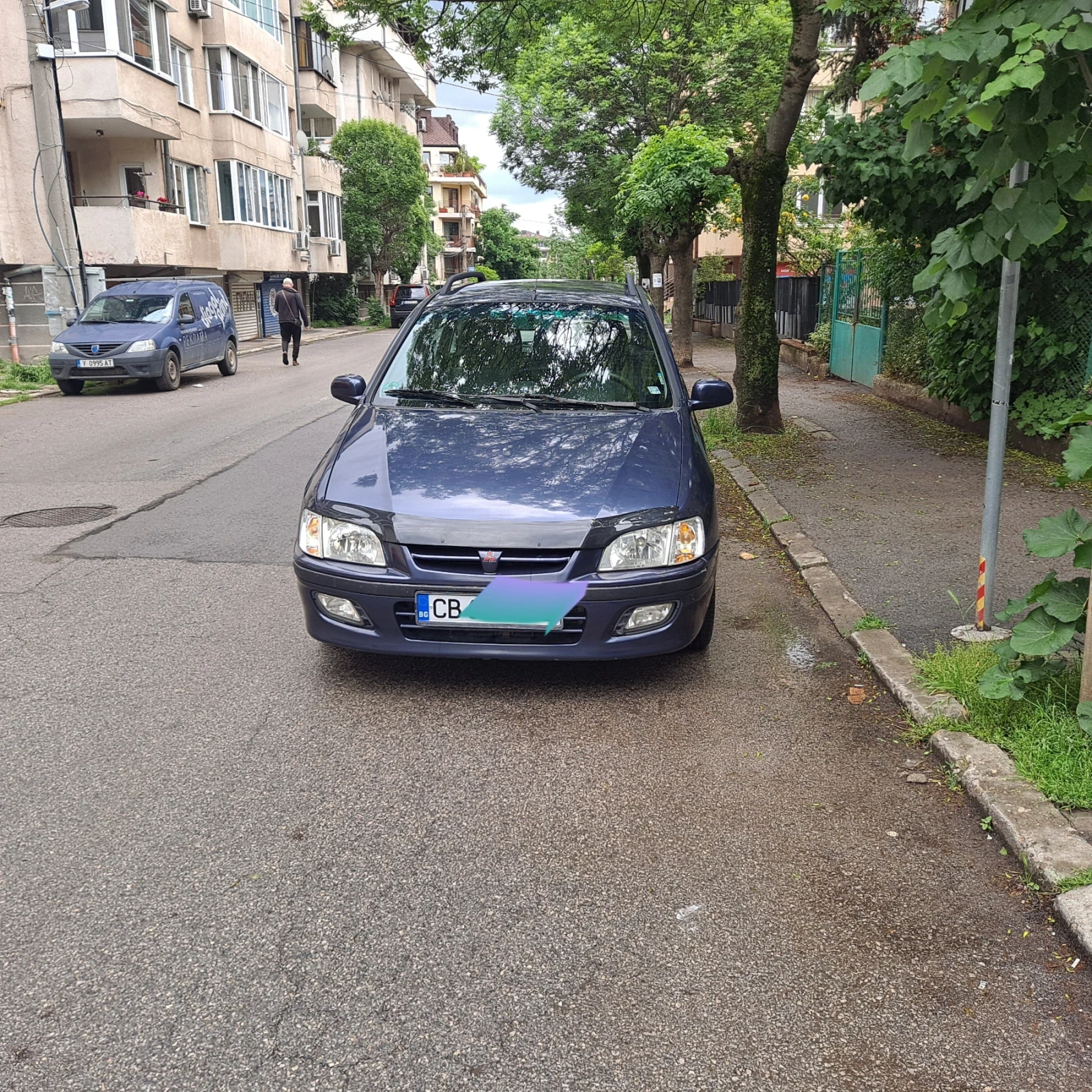 Mitsubishi Space star Бензин.Автомат, снимка 3 - Автомобили и джипове - 54651867
