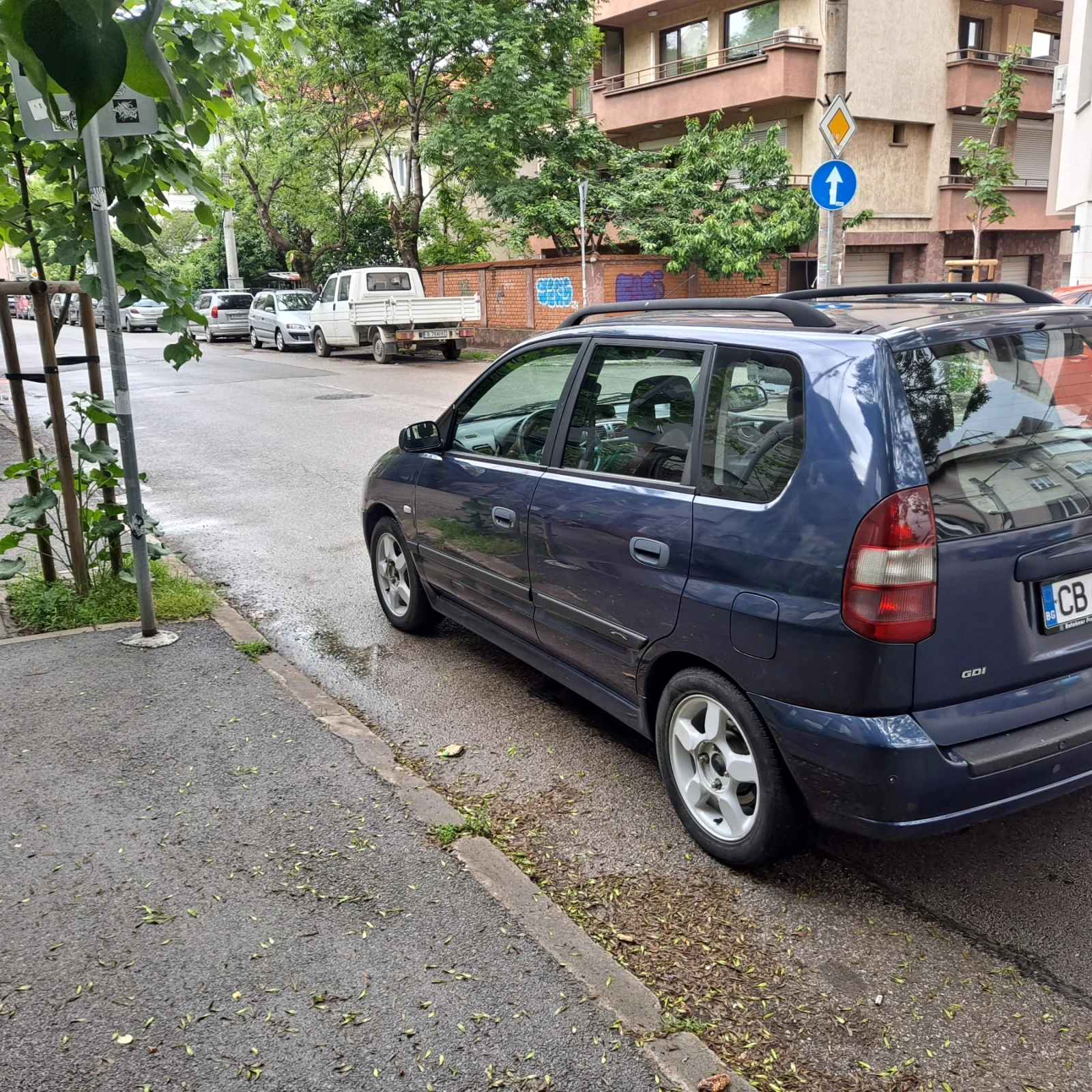Mitsubishi Space star Бензин.Автомат, снимка 2 - Автомобили и джипове - 54651867