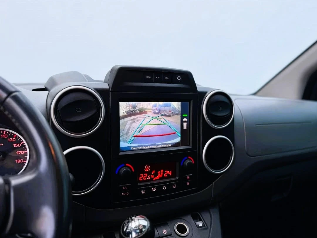 Peugeot Partner Tepee Zenith 1.6 BlueHDi 120 S&S, снимка 17 - Автомобили и джипове - 54721451