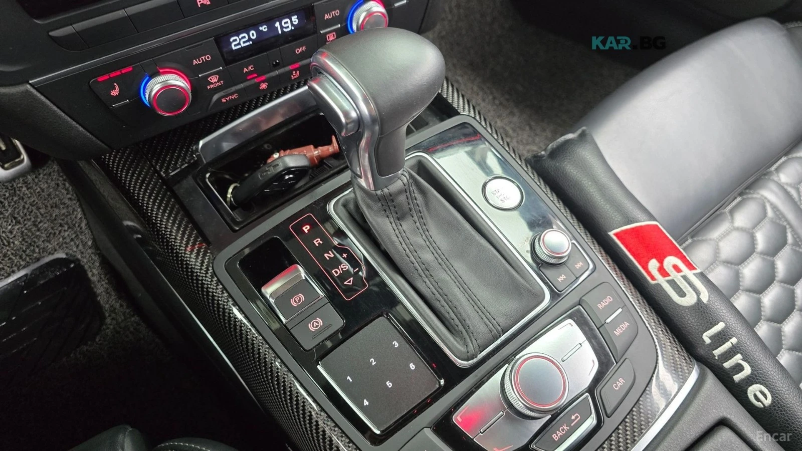 Audi Rs7 4.0 TFSI* QUATTRO SPORT* PANO* КОЖА* ПОДГРЕВ* , снимка 8 - Автомобили и джипове - 55028720