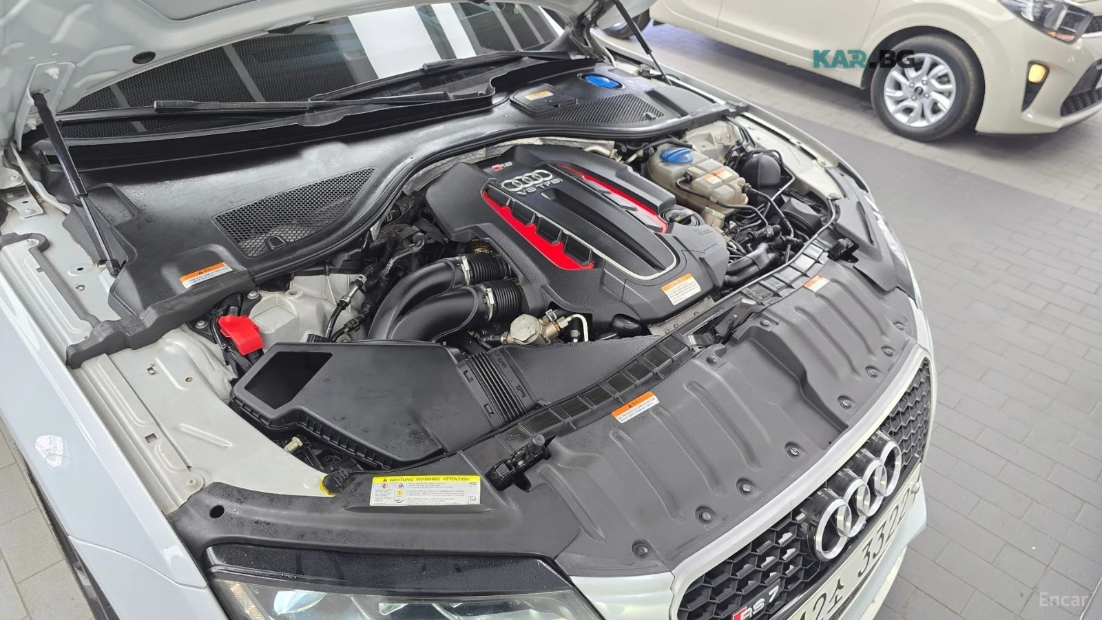 Audi Rs7 4.0 TFSI* QUATTRO SPORT* PANO* КОЖА* ПОДГРЕВ* , снимка 5 - Автомобили и джипове - 55028720