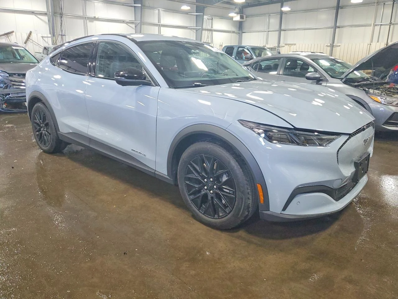 Ford Mustang Mach-E Select, снимка 4 - Автомобили и джипове - 55288911