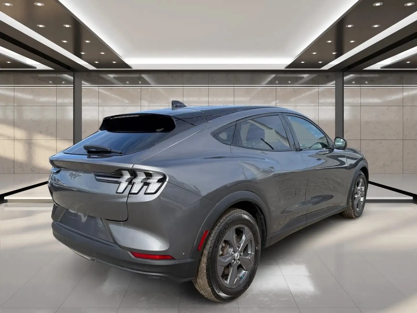 Ford Mustang Mach-E SELECT ЦЕНА ДО БЪЛГАРИЯ АВТОКРЕДИТ, снимка 4 - Автомобили и джипове - 55938034