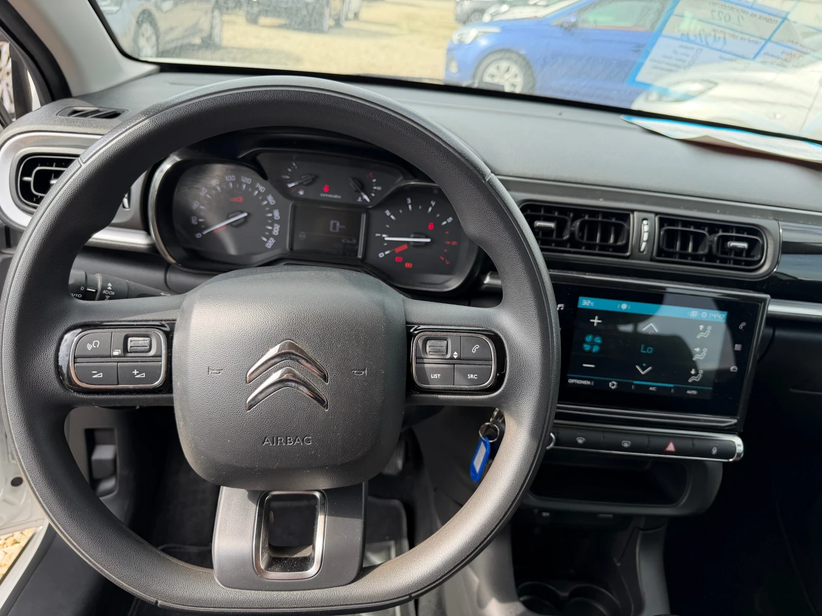 Citroen C3, снимка 7 - Автомобили и джипове - 56045725