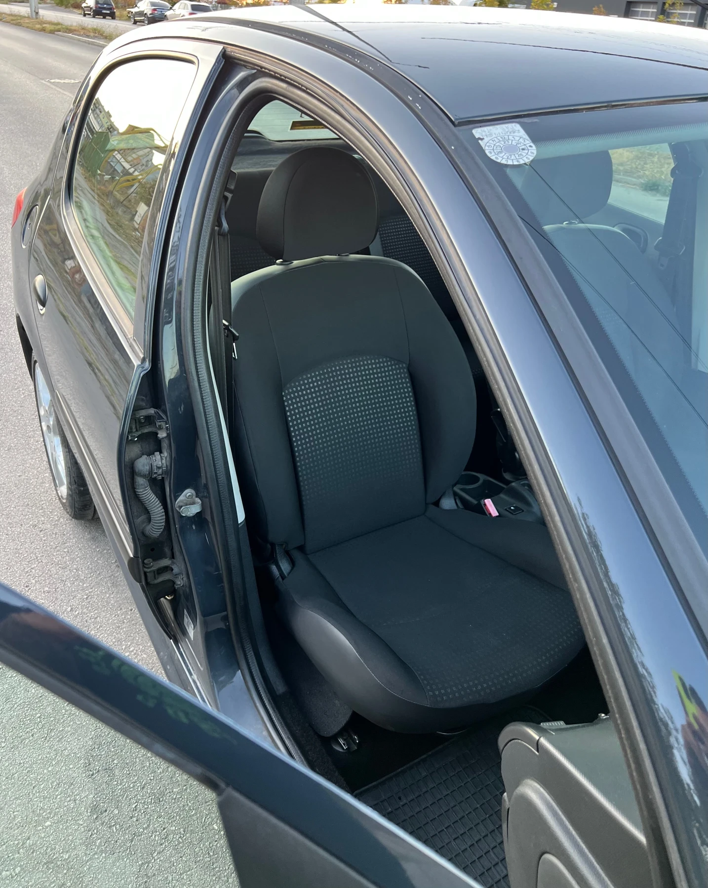 Peugeot 206 1.4i* ������ 142000xk* ��������*  | Mobile.bg � ����������� 12