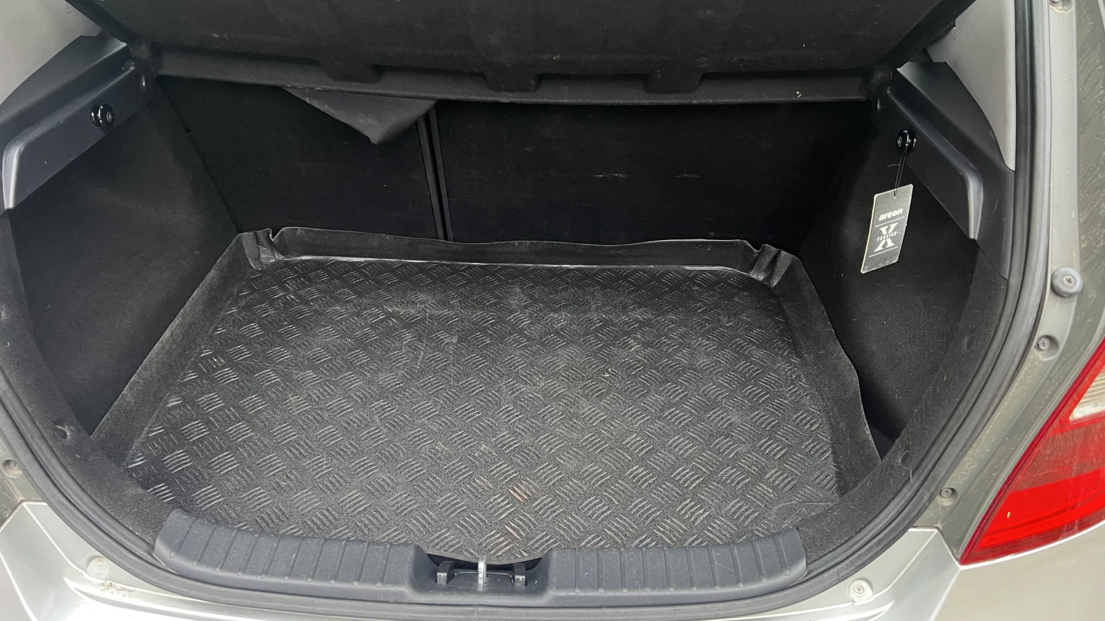 Hyundai I30, снимка 6 - Автомобили и джипове - 56350268