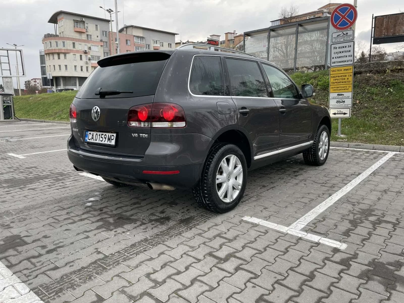 VW Touareg, снимка 3 - Автомобили и джипове - 49122623