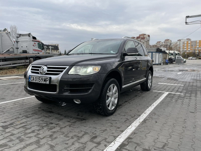 VW Touareg, снимка 6 - Автомобили и джипове - 49122623