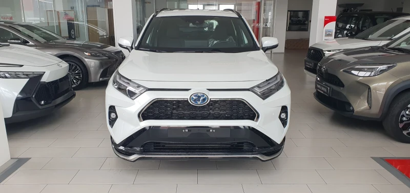 Toyota Rav4 PLUG IN HYBRID, снимка 1 - Автомобили и джипове - 48706520