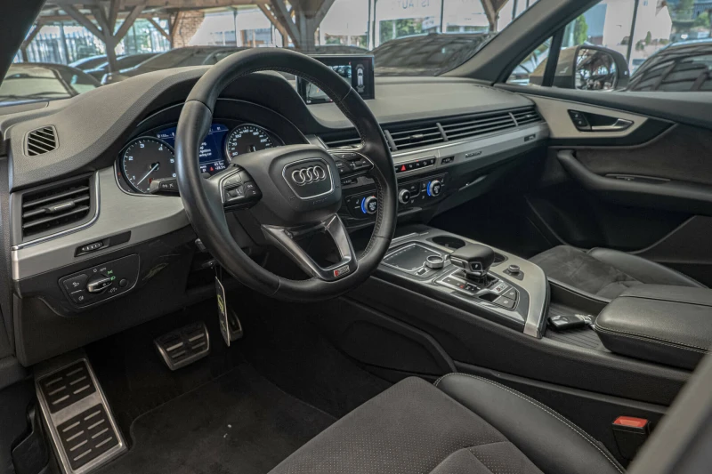 Audi SQ7 4.0TDI/Камера/Подгрев/Air Suspension-Sport/Memory, снимка 7 - Автомобили и джипове - 51197835